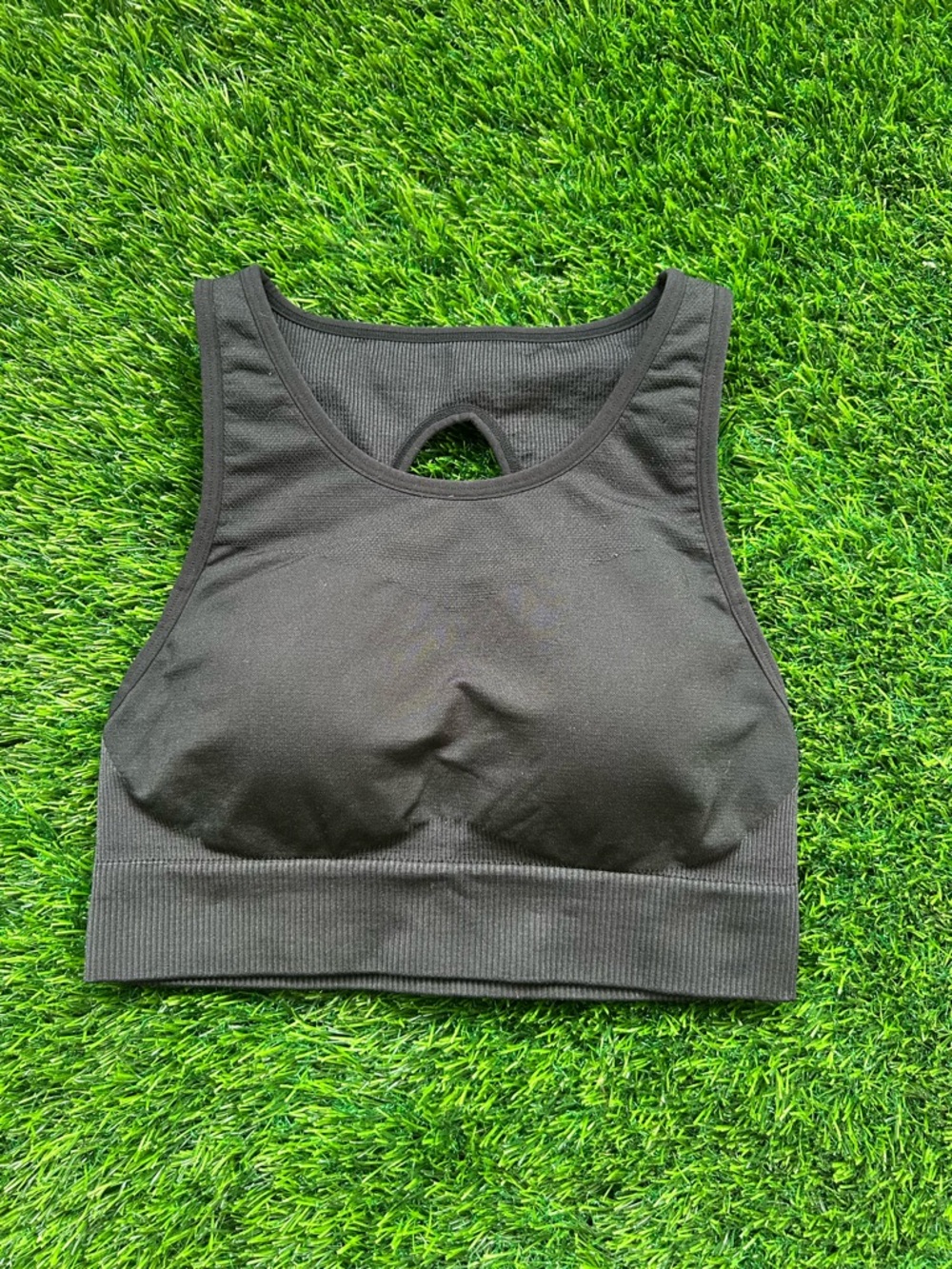 Nike Black High-Neck Seamless Sports Bra